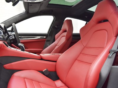 PORSCHE PANAMERA - 9