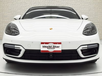 PORSCHE PANAMERA - 7