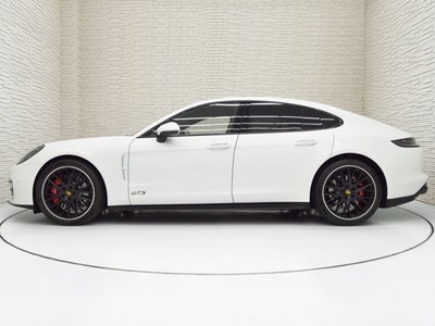 PORSCHE PANAMERA - 6