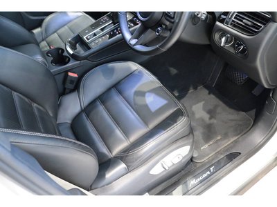 2024 Porsche MACAN — миниатюра 12