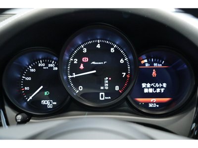 2024 Porsche MACAN — миниатюра 27