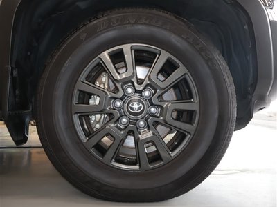 2025 Toyota LAND CRUISER 250 thumbnail 30