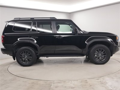 2025 Toyota LAND CRUISER 250 photo 2