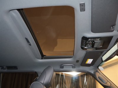 2025 Toyota LAND CRUISER 250 thumbnail 12