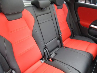 صورة مصغرة 20 لـ 2025 Mercedes-BENZ GLA AMG