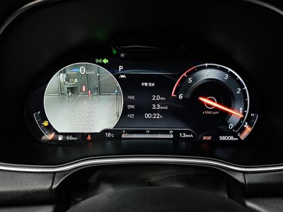 GENESIS GV80 - 8