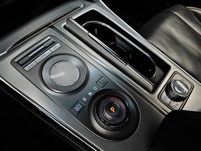 GENESIS GV80 - 9