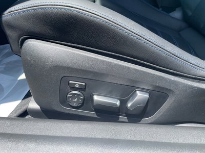 2022 BMW 2 SERIES COUPE thumbnail 38