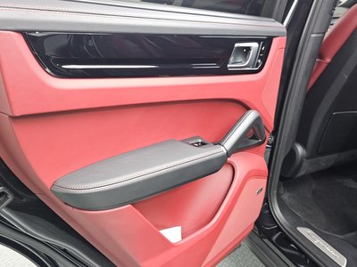 2019 Porsche CAYENNE — миниатюра 31