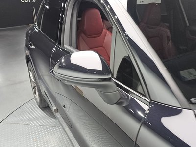 2019 Porsche CAYENNE — миниатюра 33
