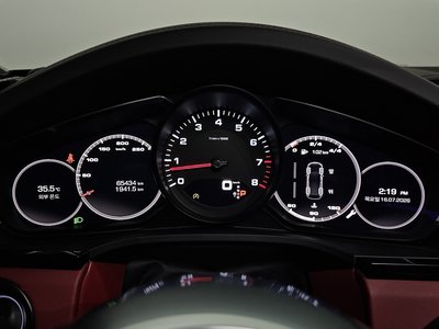 2019 Porsche CAYENNE — миниатюра 11