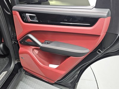 2019 Porsche CAYENNE — миниатюра 15