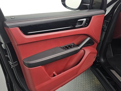 2019 Porsche CAYENNE — миниатюра 14
