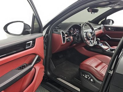 2019 Porsche CAYENNE — миниатюра 13