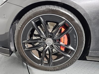 MERCEDES-BENZ E-CLASS - 6