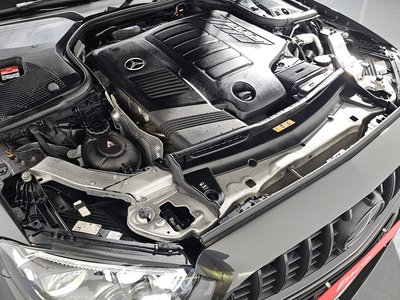 MERCEDES-BENZ E-CLASS - 7