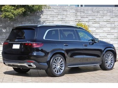 MERCEDES-BENZ GLS - 2