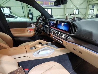 2025 Mercedes-BENZ GLS — фото 10