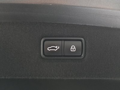 2020 Genesis G90 — миниатюра 20