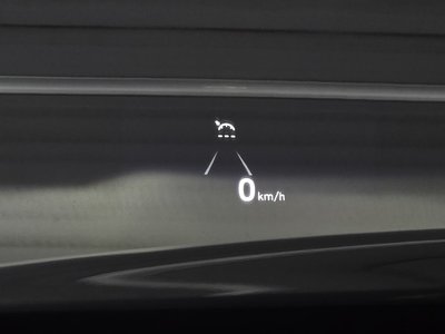 2020 Genesis G90 — миниатюра 14