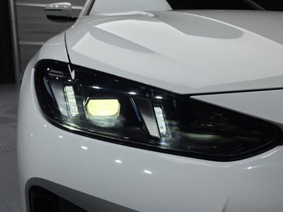 2025 BMW I4 照片 9