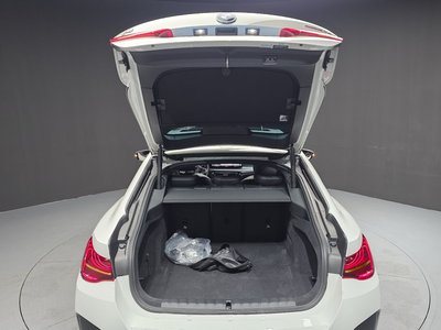 2025 BMW I4 缩略图 24