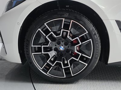 2025 BMW I4 照片 6