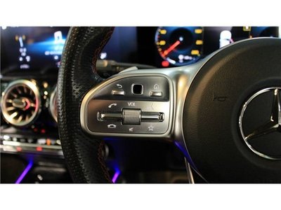 صورة 10 لـ 2021 Mercedes-BENZ GLB
