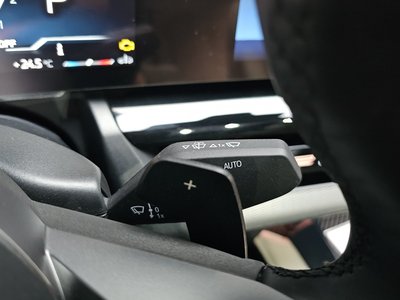 2024 BMW 5 SERIES 缩略图 31