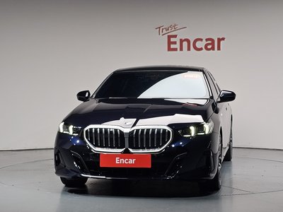 2024 BMW 5 SERIES 照片 3