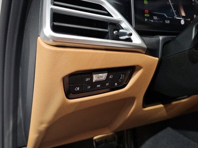 2025 BMW 3 SERIES thumbnail 19