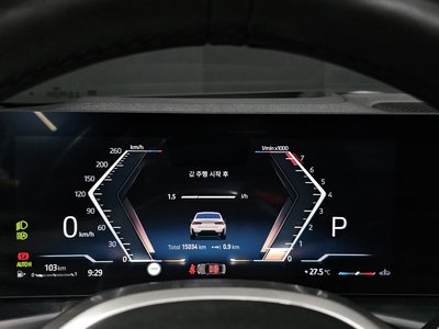 2025 BMW 3 SERIES photo 8