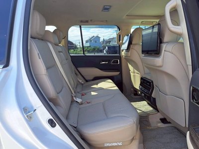 2024 Toyota LAND CRUISER 300 缩略图 31