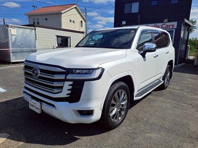 TOYOTA LAND CRUISER 300 - 2