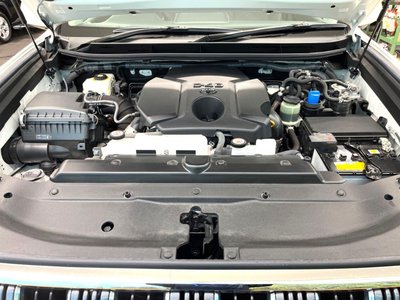2023 Toyota LAND CRUISER PRADO — миниатюра 18