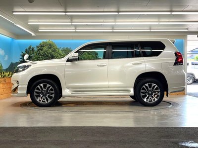 2023 Toyota LAND CRUISER PRADO — миниатюра 28