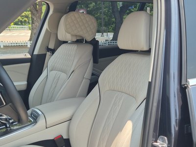 BMW X7 - 10