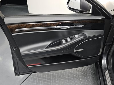 2021 Genesis G90 — миниатюра 14