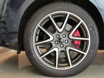 2024 LAND Rover RANGE ROVER VELAR photo 3