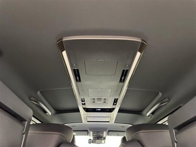 2024 Toyota ALPHARD — миниатюра 31