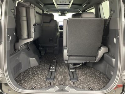 2024 Toyota ALPHARD — миниатюра 29