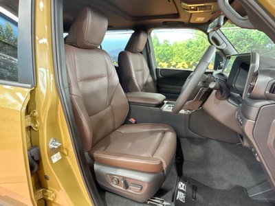 TOYOTA LAND CRUISER 250 - 8