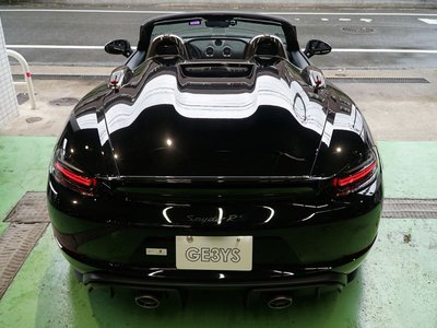 PORSCHE 718 SPYDER - 10