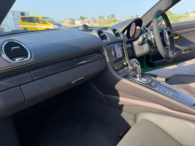 2021 Porsche 718 缩略图 12