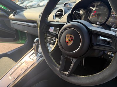 2021 Porsche 718 缩略图 15