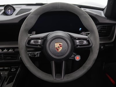 2025 Porsche 911 — миниатюра 20