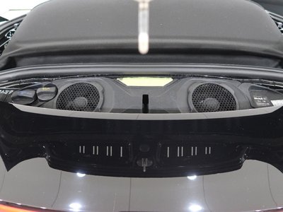 2025 Porsche 911 — миниатюра 21