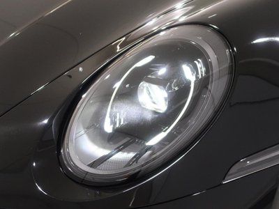 2025 Porsche 911 — миниатюра 25