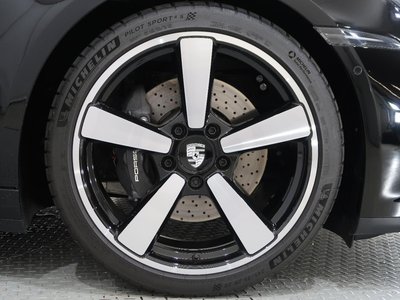 2025 Porsche 911 — миниатюра 71