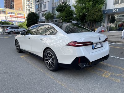 BMW 5 SERIES - 3